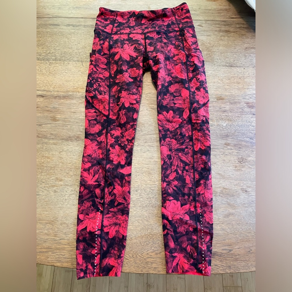 Lululemon fast and free 7/8 tight nulux 25” size 6